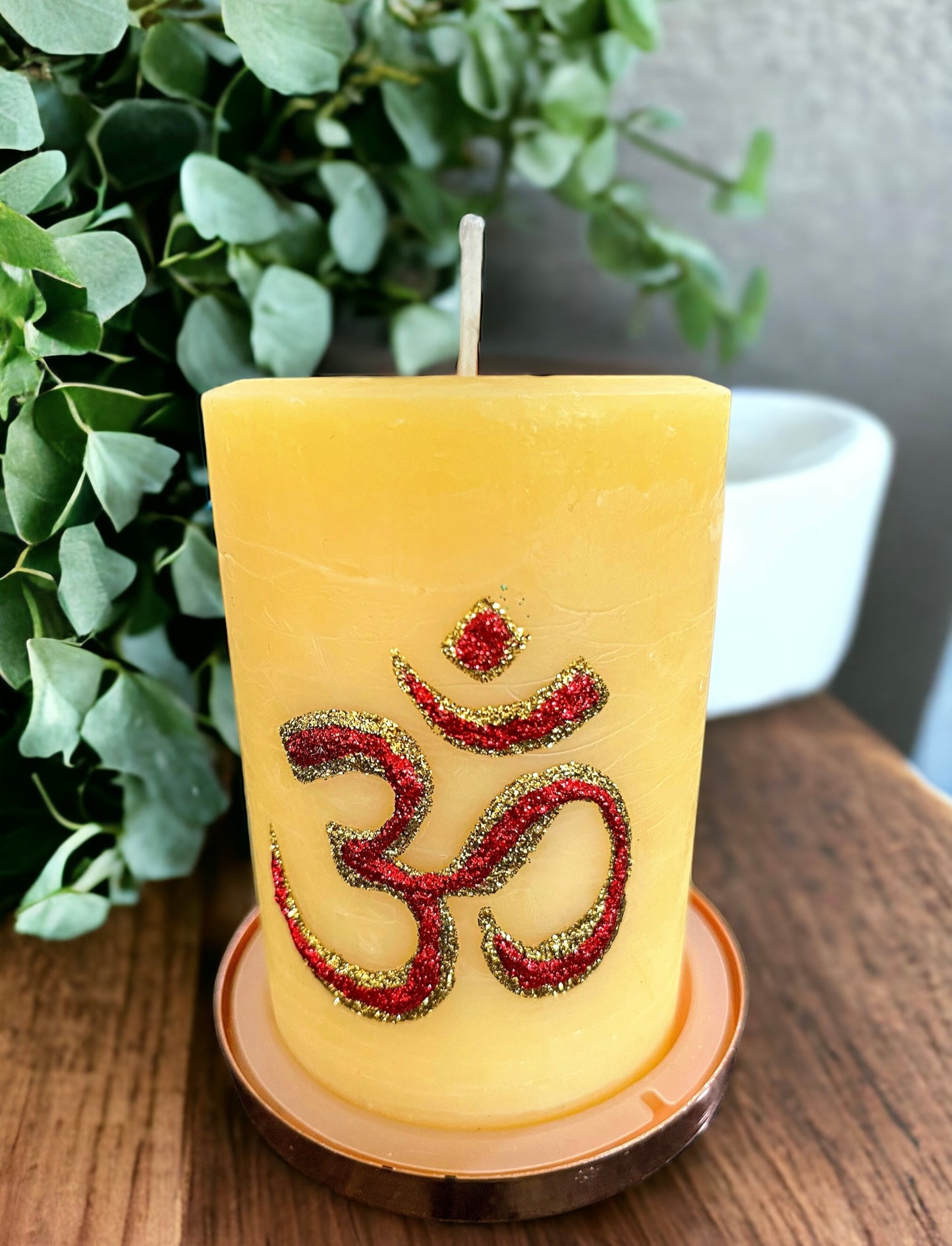 Om Candle